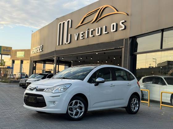 CITROËN C3 1.6 VTI 120 FLEX EXCLUSIVE EAT6 CITROËN C3 1.6 VTI 120 FLEX EXCLUSIVE EAT6
